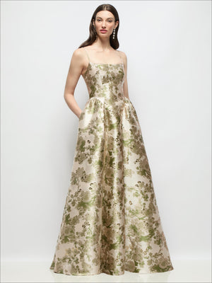 Maxi dress with scoop neckline, abstract floral jacquard, gathered skirt in light green on beige