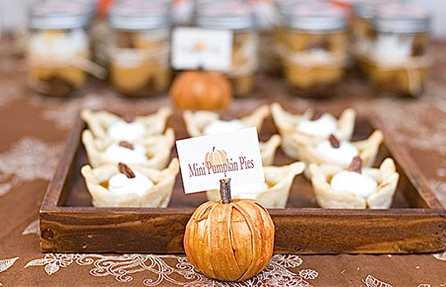7 Ideas for Adding Seasonal Flavors to your Fall Wedding
