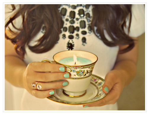 candles for tea cups