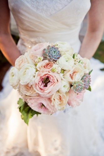 rose bridal bouquet with succulents