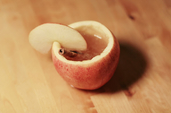 Hot Apple Cider Wedding Cocktail