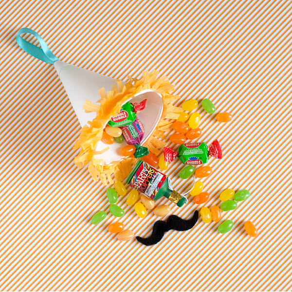wedding favor pinatas